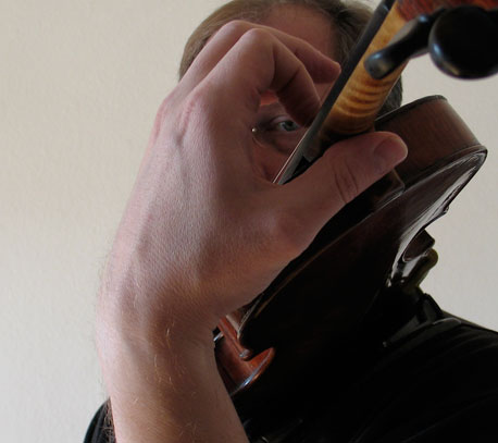 hand03.jpg